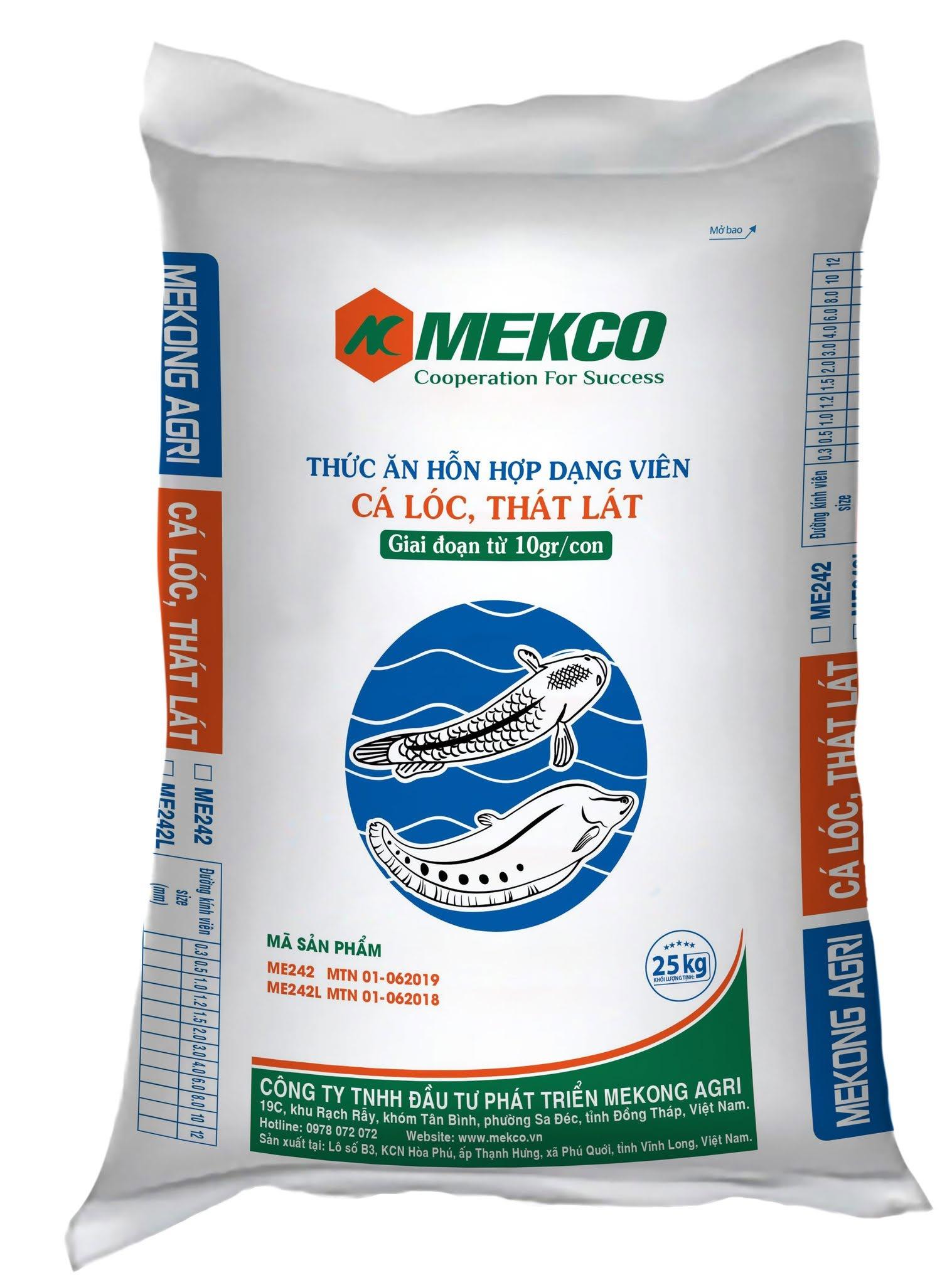 Thức ăn hỗn hợp dạng viên nuôi cá lóc, thát lát