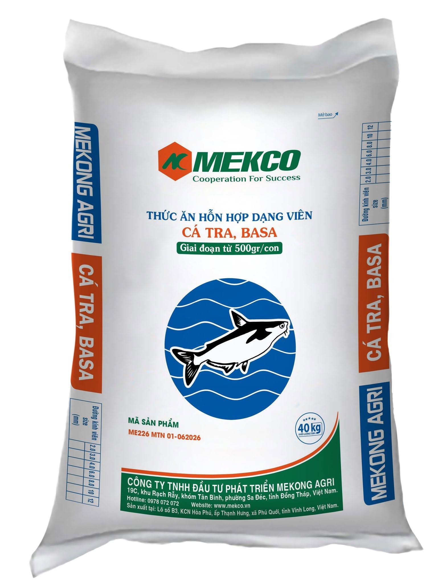 Thức ăn hỗn hợp dạng viên nuôi cá tra thịt